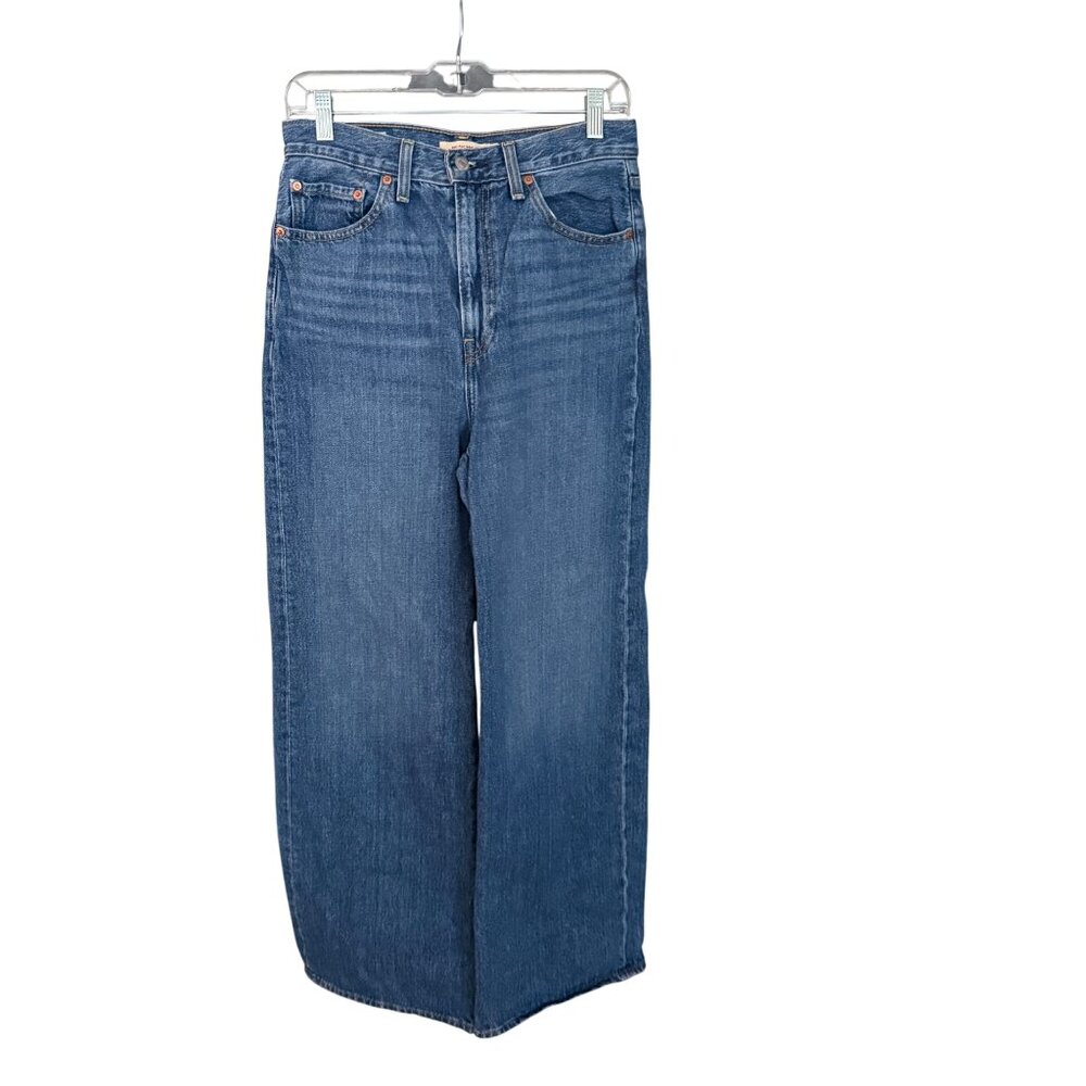Levis Womens Water